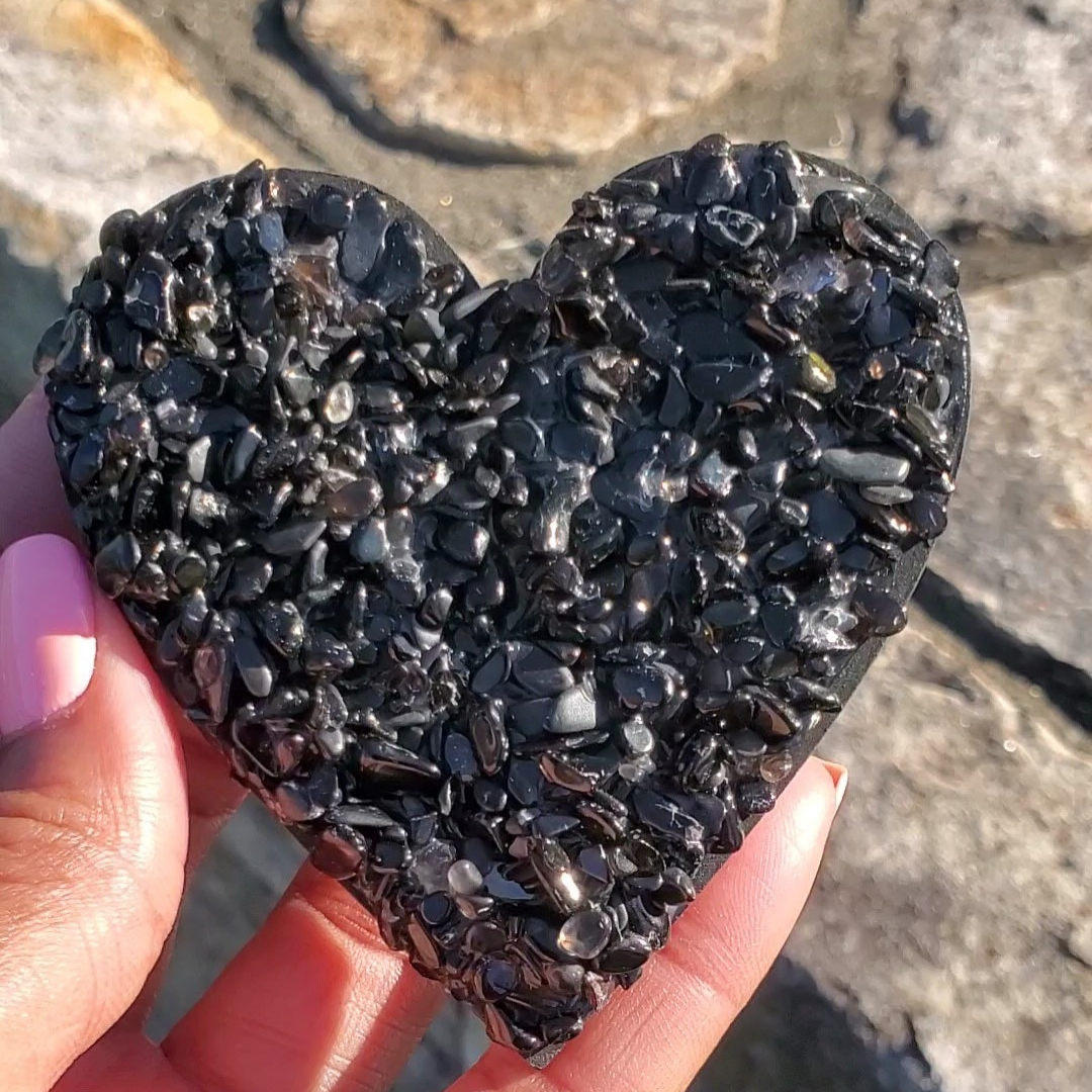 Heart Black Tourmaline Magnet — Grounding & Protection